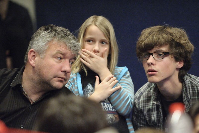 Jean-François Coulin, Ninon (10 ans) et son frère Axel (17 ans) ont passé le week-end à soutenir les Bleus ©D.Delaine/ccas