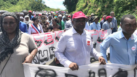 Violences à Mayotte : la population exige du gouvernement des mesures concrètes | Journal des Activités Sociales de l'énergie | Salim Nahouda Manif Mayotte