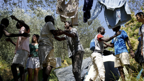 Cédric Herrou : "C’est à nous de nous battre pour les réfugiés" | Journal des Activités Sociales de l'énergie | 60656 Selection film LIBRE pour Jour 2 Fete