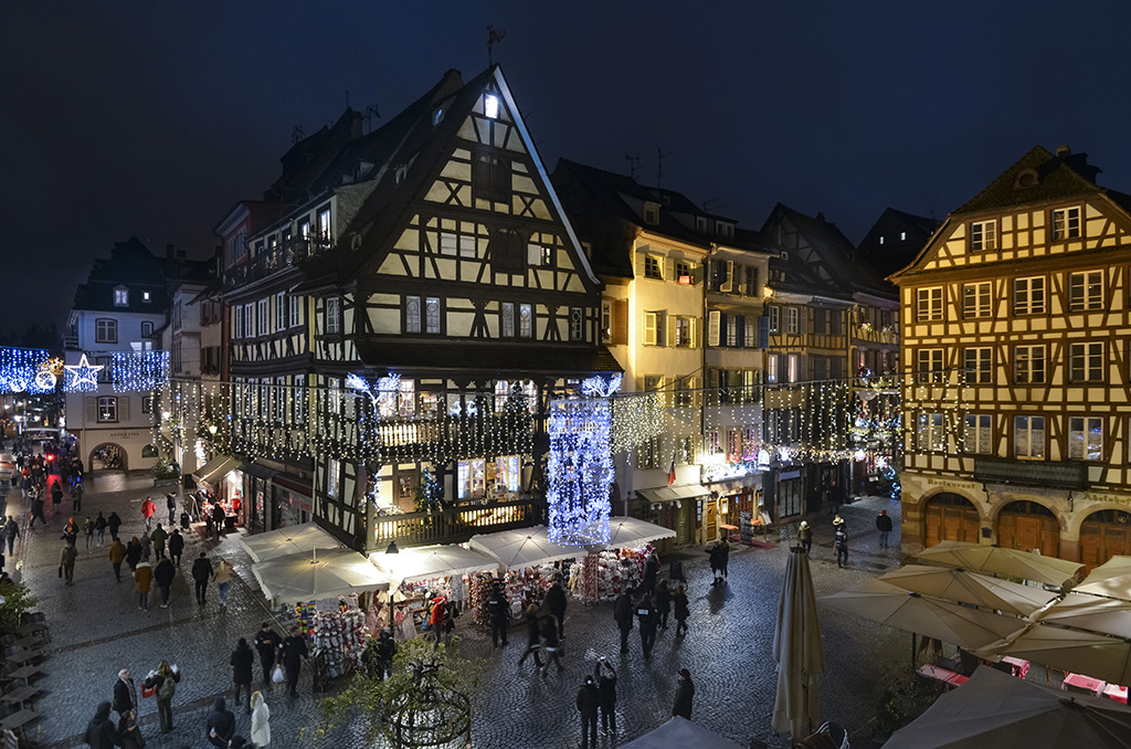Et si vous passiez Noël à Strasbourg ? | Journal des Activités Sociales de l'énergie | 41864 Rue de Strasbourg decorees pour Noel