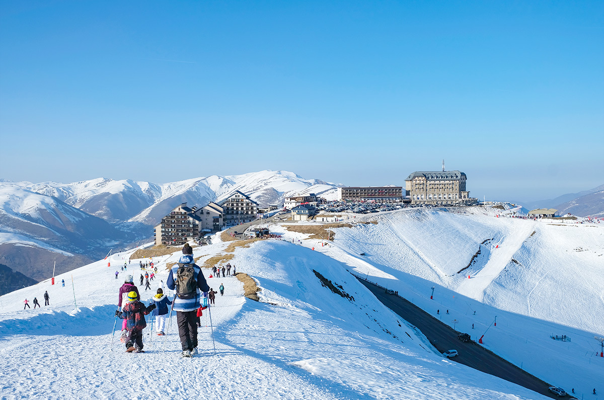 [En images] Luchon : que la montagne est belle… (avec ou sans neige) | Journal des Activités Sociales de l'énergie | 82486 Nos regions Luchon en hiver 1