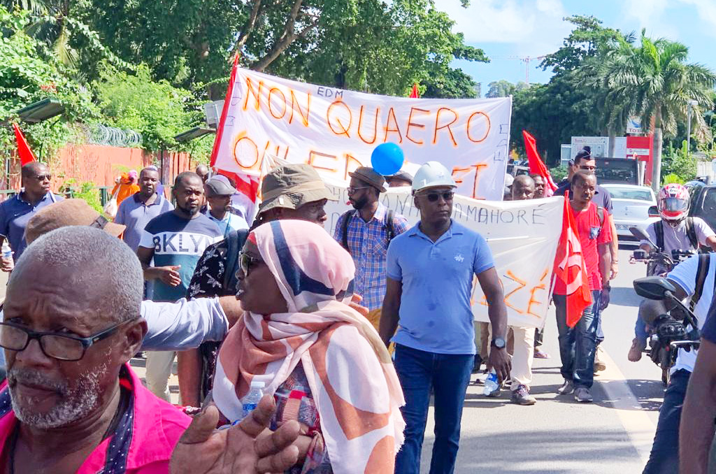 Électriciens de Mayotte : la bataille du statut | Journal des Activités Sociales de l'énergie | 99938 Greve d EDM a Mayotte