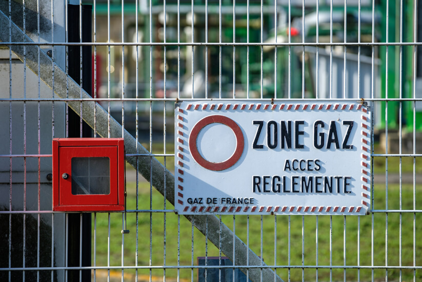 Elengy. Détail "zone gaz" sur le site de Montoir-de-Bretagne.