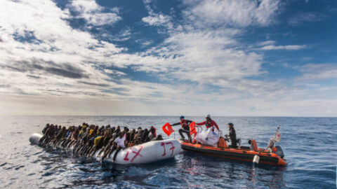 Sauvetage en mer, SOS Méditerranée, 2016, photo : Laurin Schmid