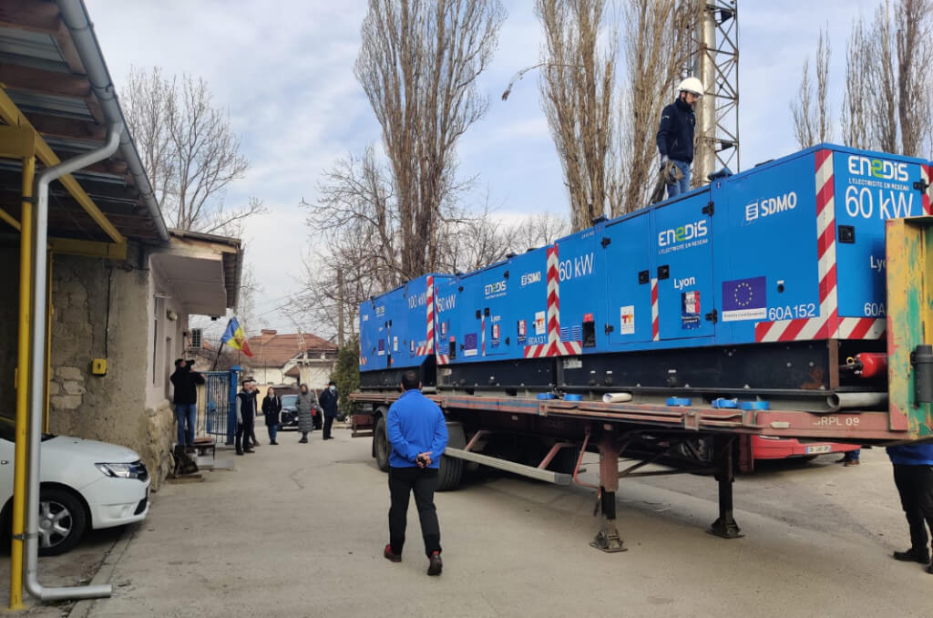 Mission d'Electriciens sans frontière en Moldavie pour aider les réfugiés ukrainiens, printemps 2022.