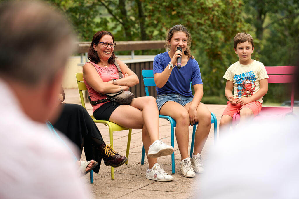 Partage d'expériences autour de la Fête des Papillons dédiée à la sensibilisation au handicap au centre CCAS de Kaysersberg, août 2023.