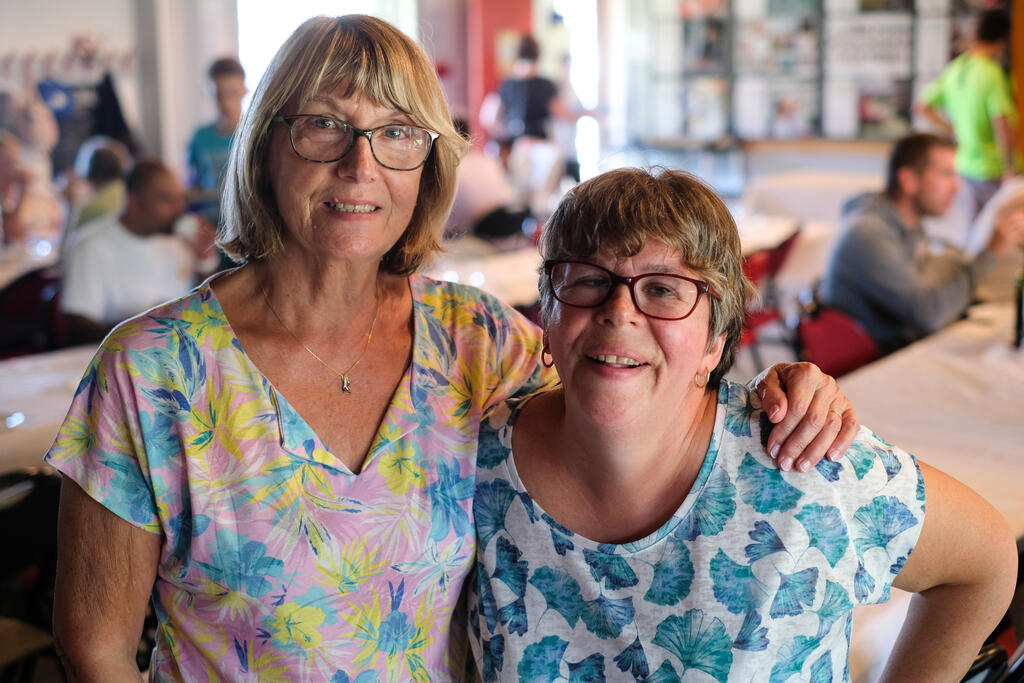 Famille de bénéficiaires. Weekhand : week-end dédié aux familles d'Île-de-France confrontées au handicap organisé par les CMCAS, septembre 2023