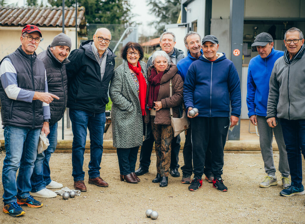 Section pétanque de la CMCAS Agen. Après-midi convivial avec les inactifs, février 2024.