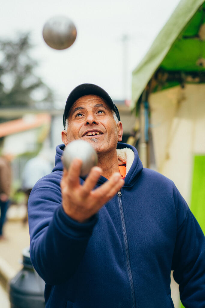 Section pétanque de la CMCAS Agen. Après-midi convivial avec les inactifs, février 2024.