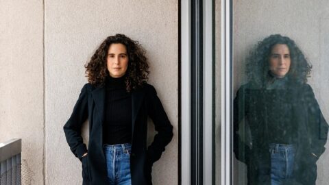 [Vidéo] Lina Soualem (Visions Sociales) : "Je navigue entre plusieurs identités, histoires et mémoires" | Journal des Activités Sociales de l'énergie | 144274 PortraitdeLinaSoualem une