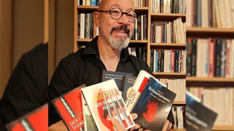 Ancien bibliothécaire, Thierry Caquais est désormais organisateur, animateur et formateur littéraire auprès de publics variés. Il sera en tournée à la CCAS cet été. ©Thierry Caquais