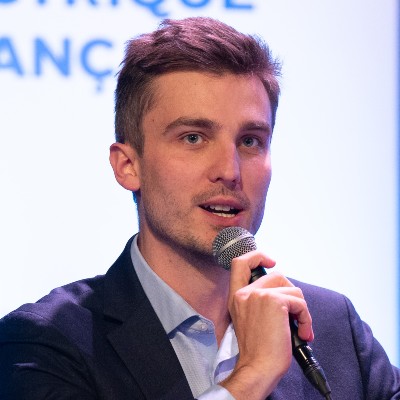 Léon Deffontaines, candidat et tête de liste du Parti communiste français (PCF) aux élections européennes 2024. Conseil national de l'énergie 2024.