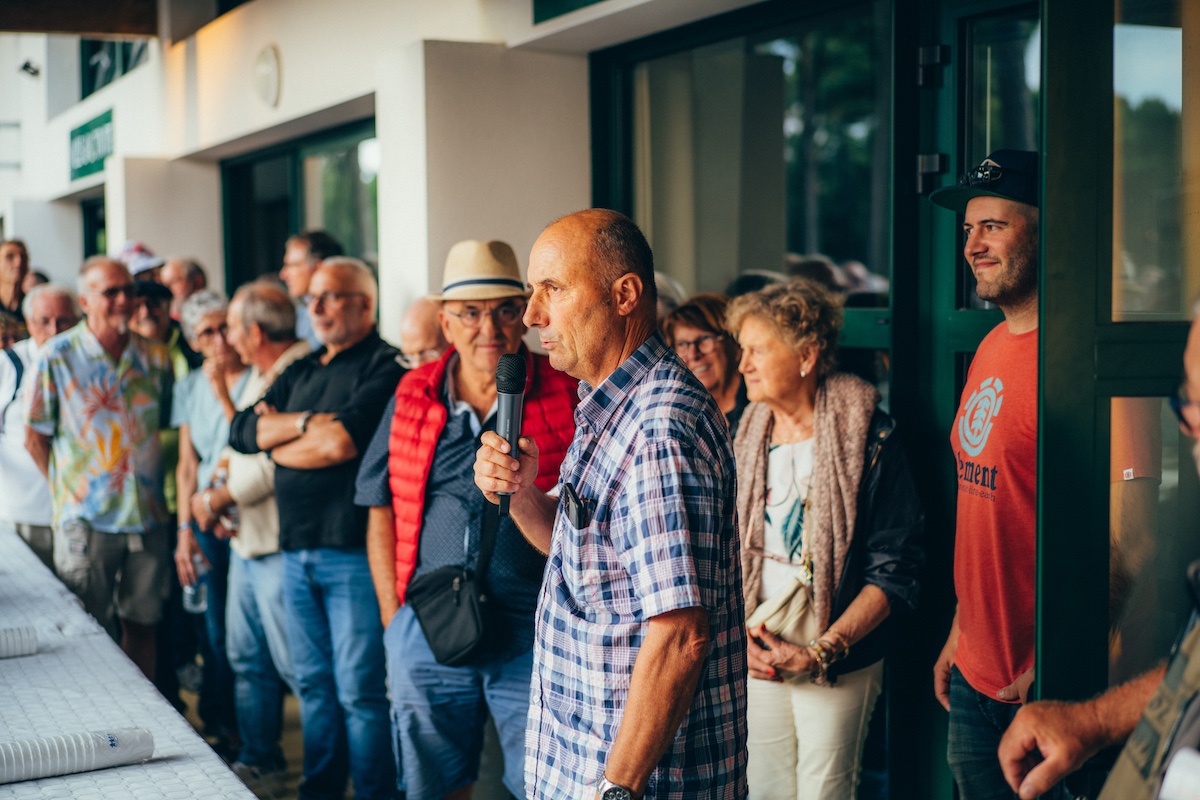 Tournoi national de pétanque inter-CMCAS aux Mathes, du 20 au 22 septembre 2024. Alain Rodriguez, pilote de l'événement lors de l'accueil