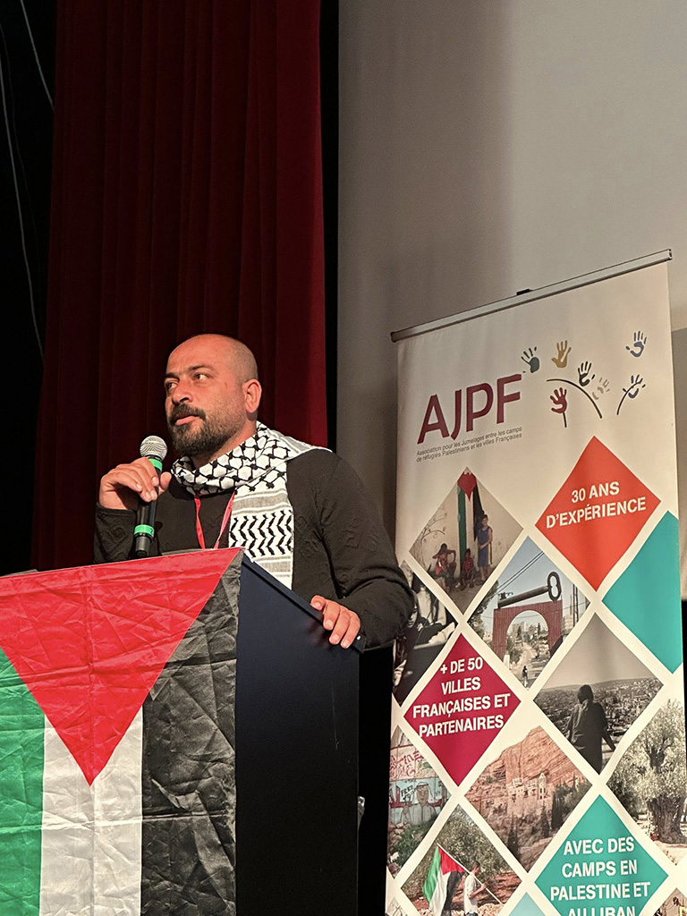 "Que dire ? Ils étouffent" : à Paris, une conférence sur le droit au retour des Palestiniens | Journal des Activités Sociales de l'énergie | Hamdan Ballal corealisateur palestinien No Other Land